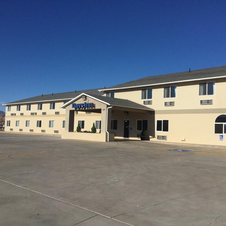 Days Inn By Wyndham Hurricane/Zion National Park Area Eksteriør bilde
